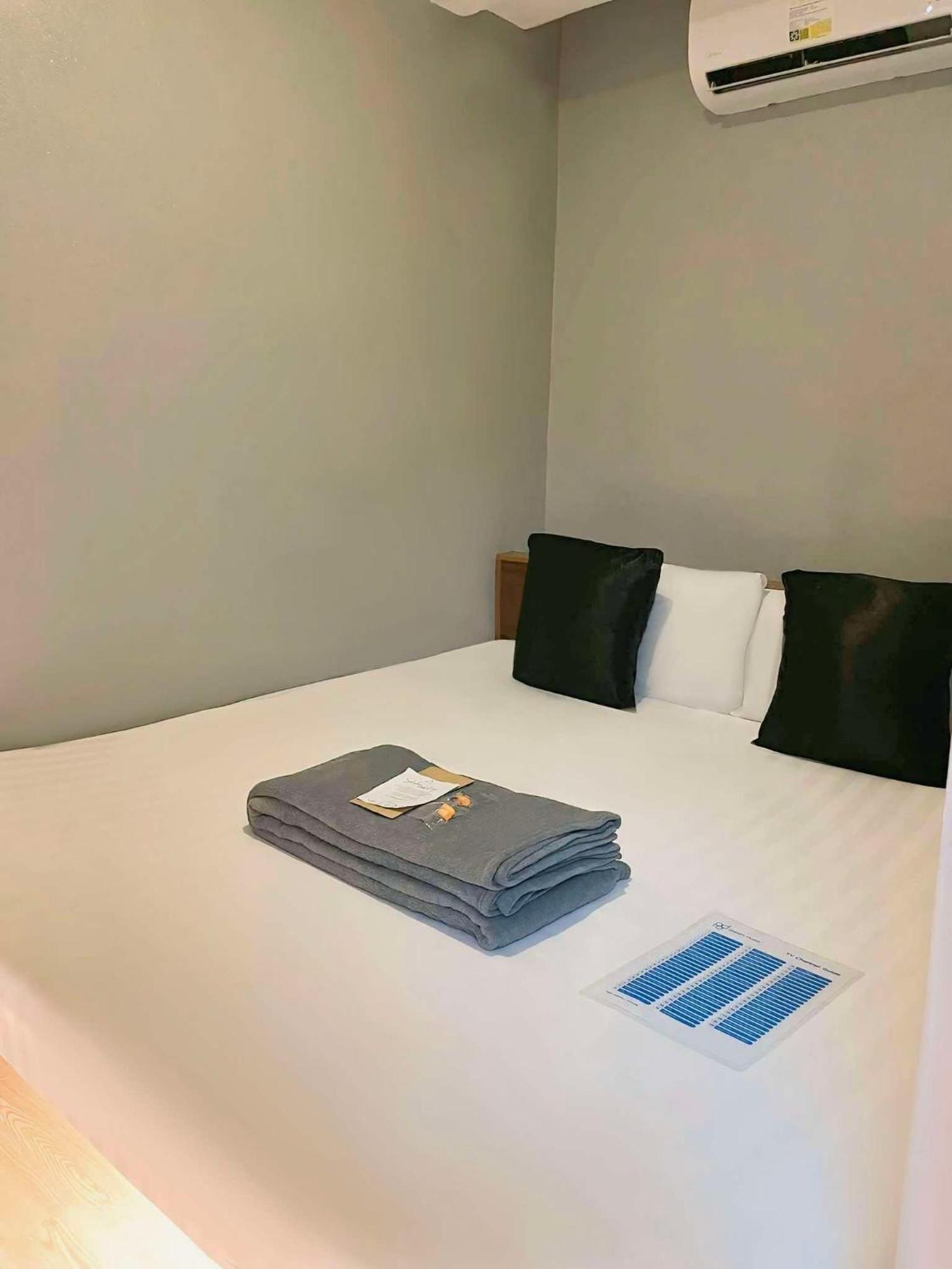 פאסאי Selah Pods Hotel Manila מראה חיצוני תמונה