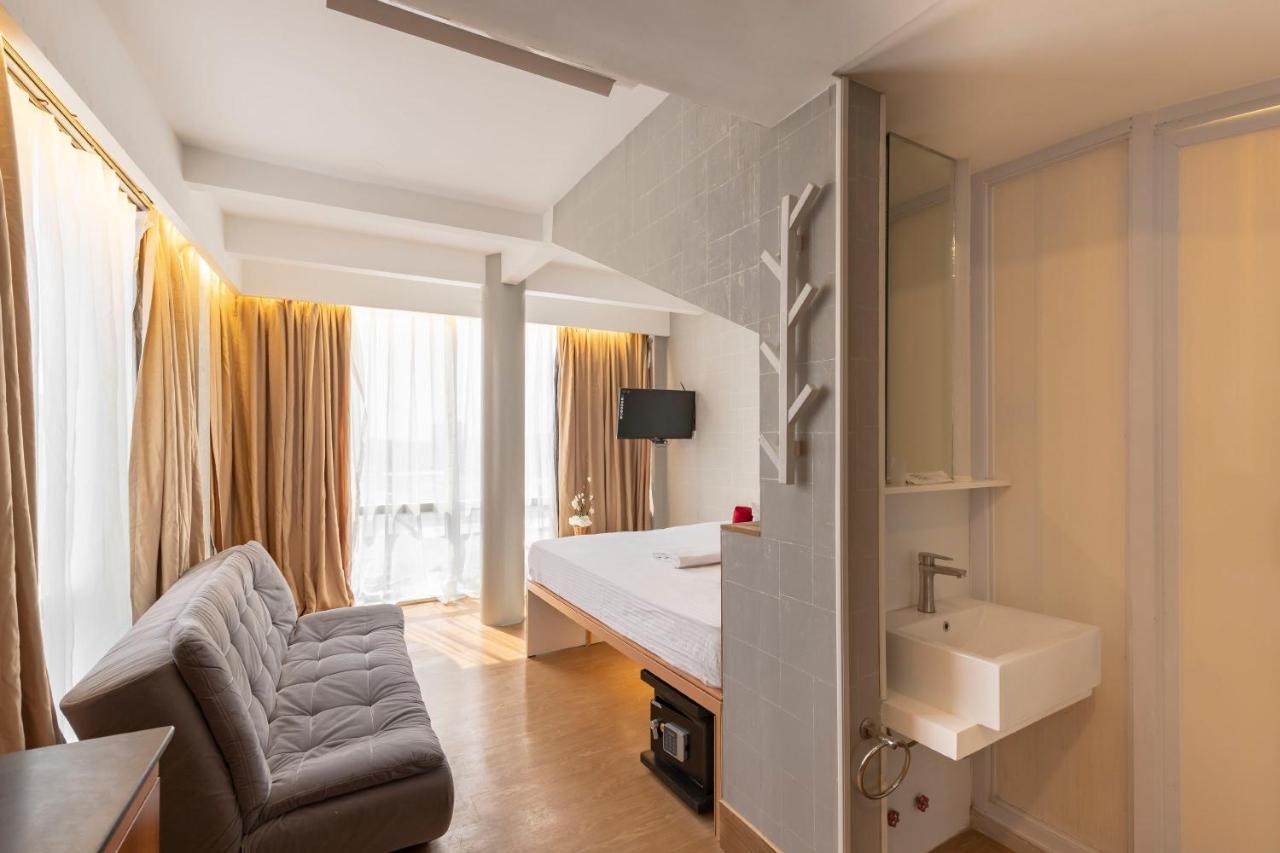 פאסאי Selah Pods Hotel Manila מראה חיצוני תמונה