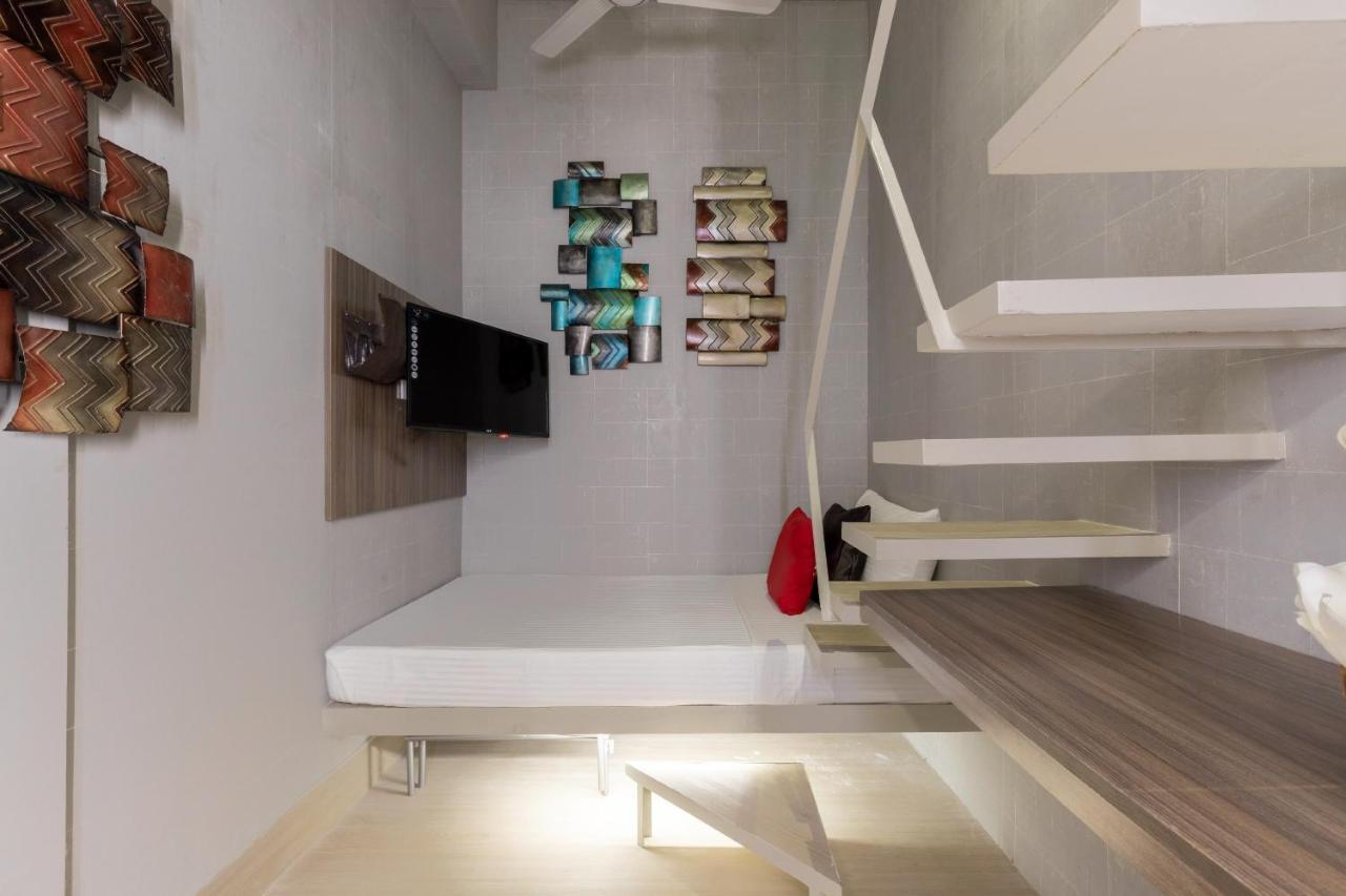פאסאי Selah Pods Hotel Manila מראה חיצוני תמונה