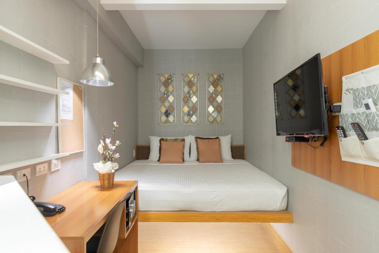 פאסאי Selah Pods Hotel Manila מראה חיצוני תמונה